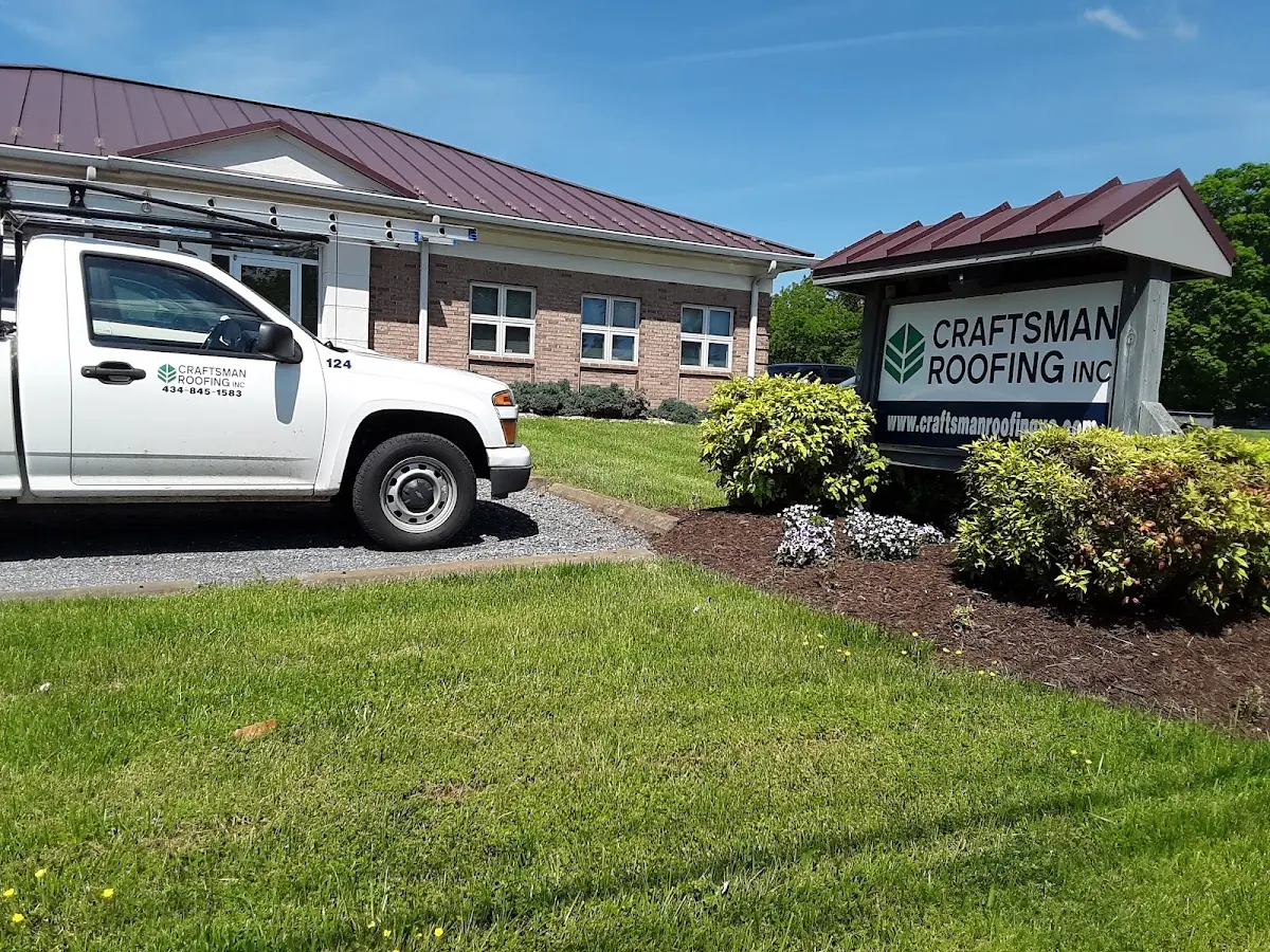 Quality Ice Dam Removal by experienced craftsmen in Thorp